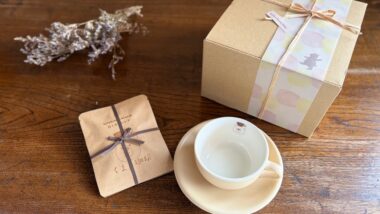 ドリップバッグとコーヒーカップのギフト
